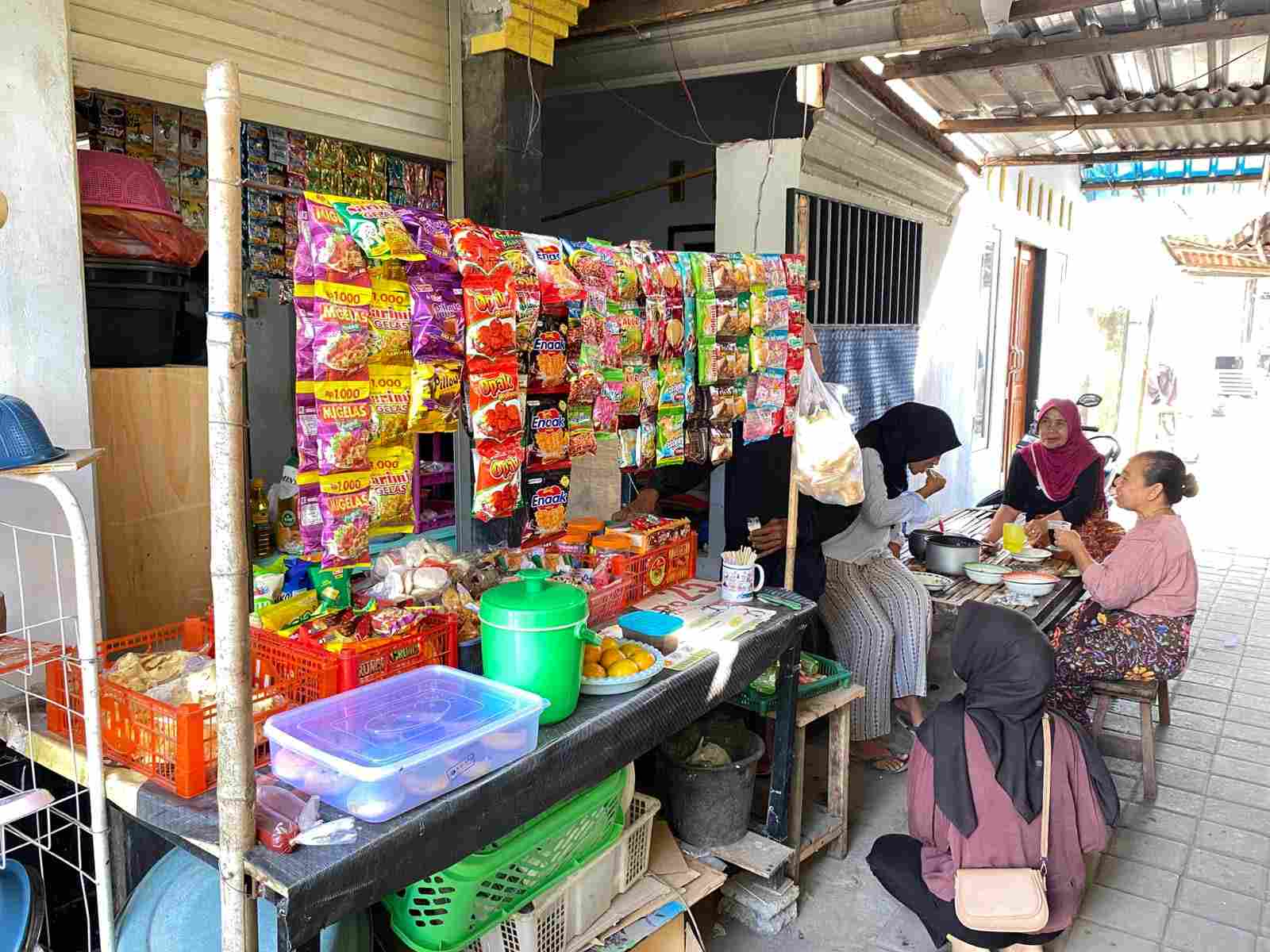 Klontong dan Kripik